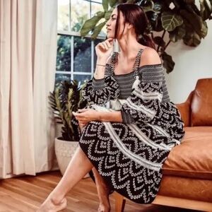 Alice + Olivia Black and White Knit Detail